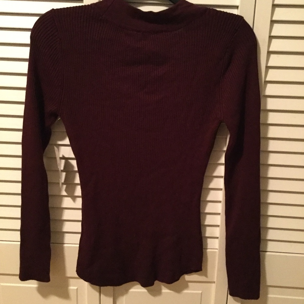 NWT Ribbed Sweater Top - Picture 2 of 2